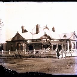 Large stone and brick residence in Queen Street Croydon