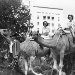 Rosemary Norrie and Eleanor Kerans
