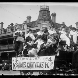Campbelltown patriotic carnival