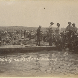 Dipping water for washing, Teetulpa gold field