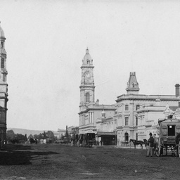 Adelaide Views : King William Street