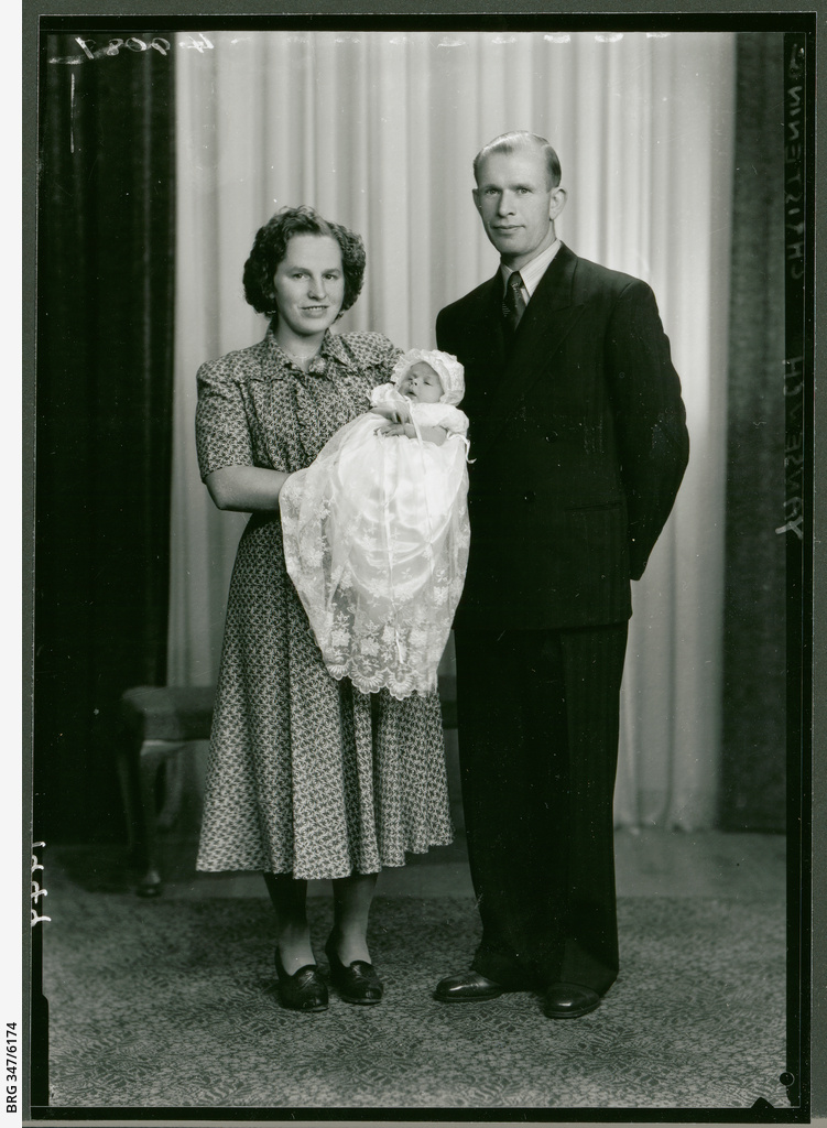 Yansewch Christening • Photograph • State Library of South Australia