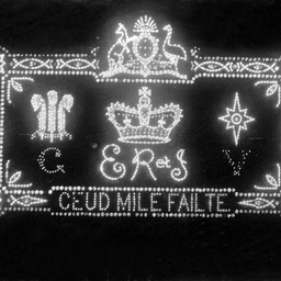 The Royal Visit : Illuminations