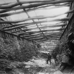 Happy Valley Reservoir : Puddling trench