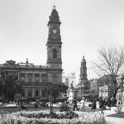 Victoria Square