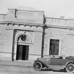 Memorial Hall, Brinkworth