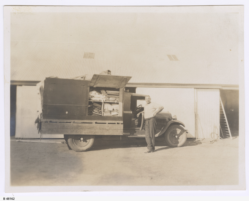 Travelling salesman • Photograph • State Library of South Australia