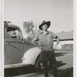 Colin James Ellis, World War II photograph album, Darwin.