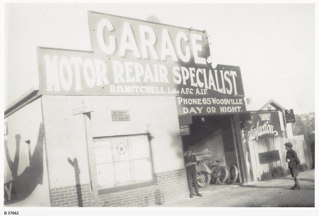 Mitchell's Garage, Woodville • Photograph • State Library of South