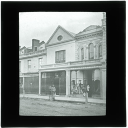 Development of Adelaide 1839-1914: series of lantern slides.