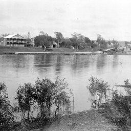 The Royal Visit : view across the Torrens River