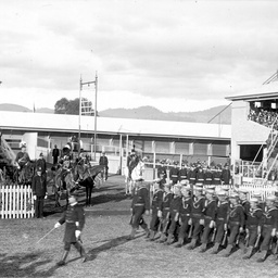 The Royal Visit : ceremony at Adelaide Oval