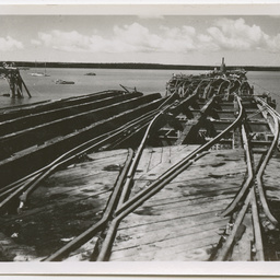 Colin James Ellis, World War II photograph album, Darwin.