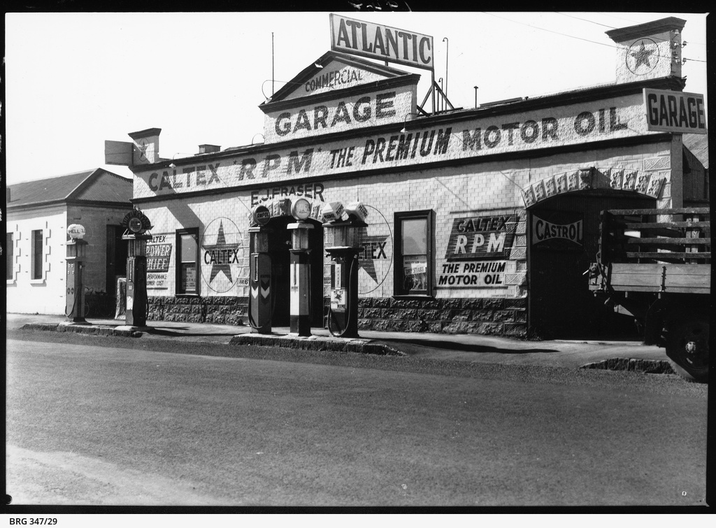Commercial Garage at Mount Gambier • Photograph • State Library of