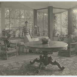 Photos of the Heysen family and The Cedars