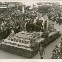 Floral Pageant