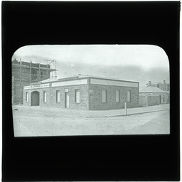 Development of Adelaide 1839-1914: series of lantern slides.
