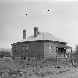 Caretaker's house at Dry Creek powder magazine site