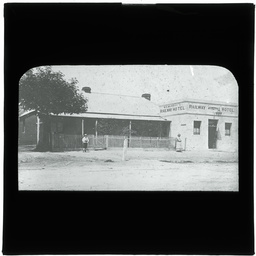 Development of Adelaide 1839-1914: series of lantern slides.