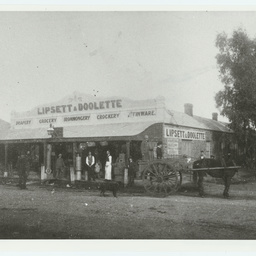 Riverton serv-well store