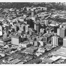 Messenger Press: Architects' views of Adelaide