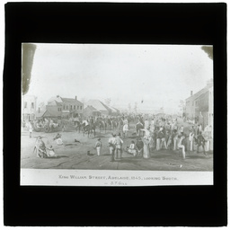 Development of Adelaide 1839-1914: series of lantern slides.