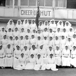 Volunteer helpers at the Cheer-Up Hut, Adelaide