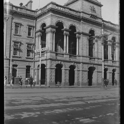 Collection of photographs taken around Adelaide by Theo Bachmann