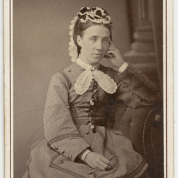 Album of portraits of the Lovelock, Meyer and other families