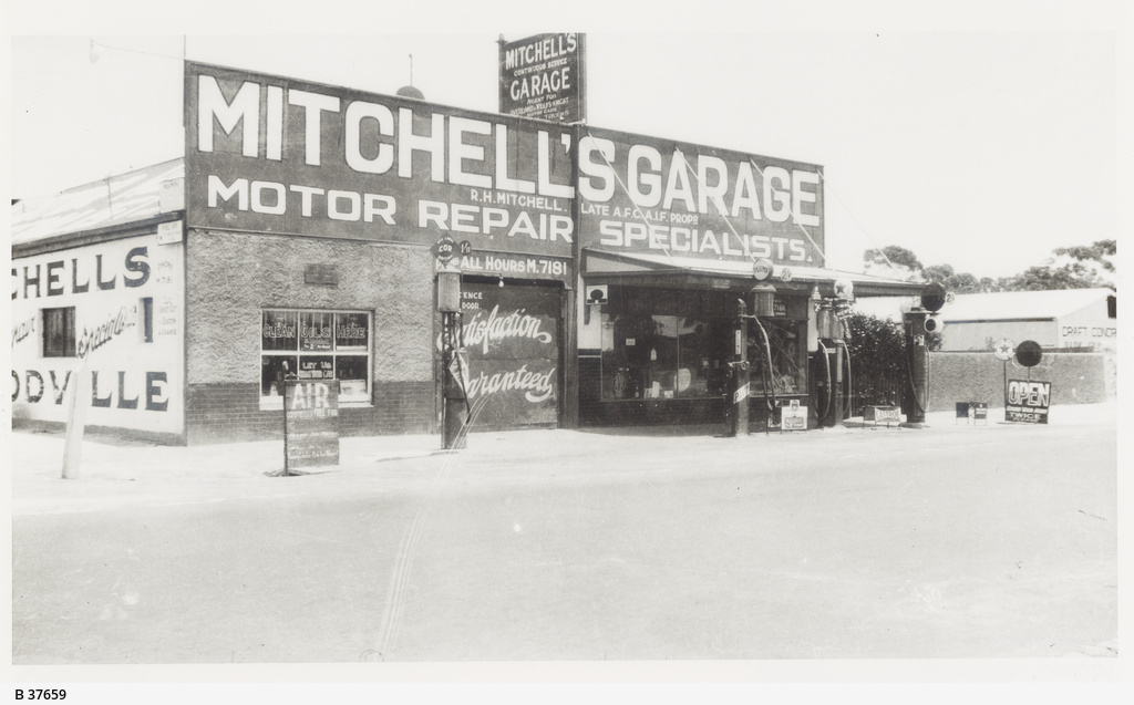 Mitchell's Garage, Woodville • Photograph • State Library of South