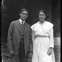 Collection of photographs taken around Adelaide by Theo Bachmann