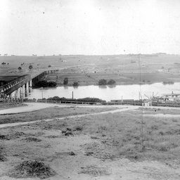 River scene at Murray Bridge, South Australia