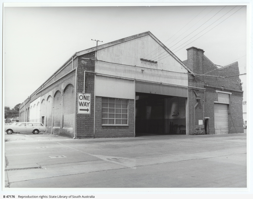 Hackney Bus Depot • Photograph • State Library of South Australia