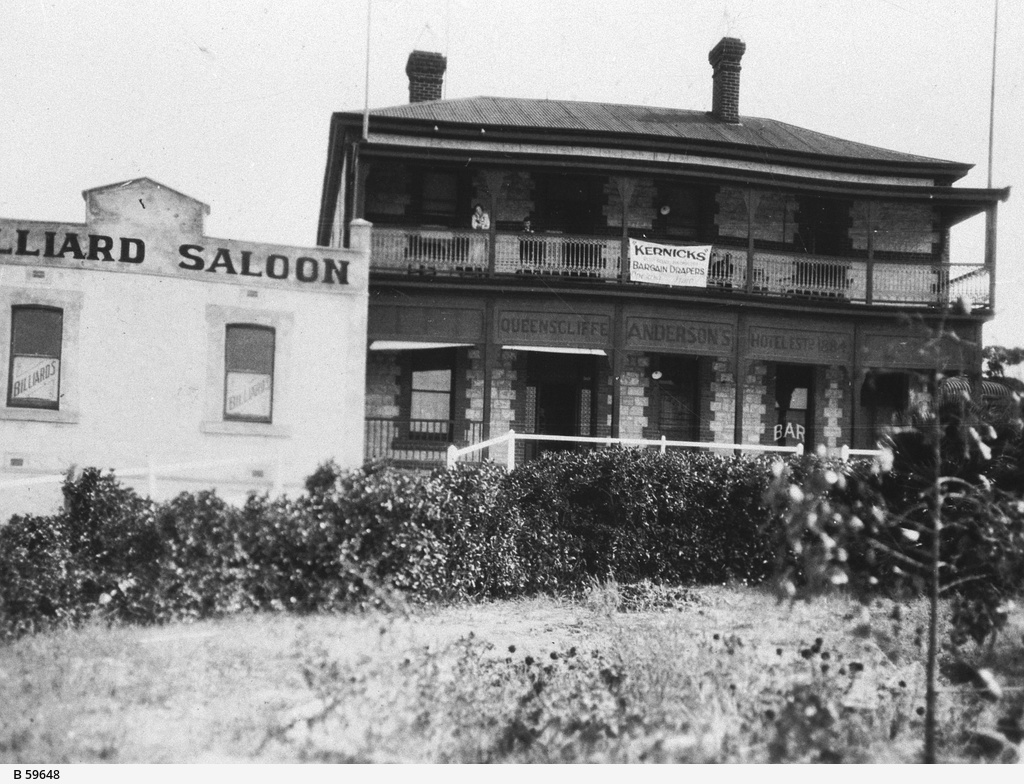 The Queenscliffe Anderson's Hotel at Kingscote • Photograph • State
