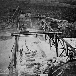 Happy Valley Reservoir : Clarendon Weir
