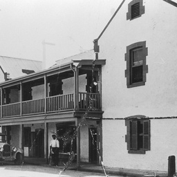 McLaren Vale Hotel