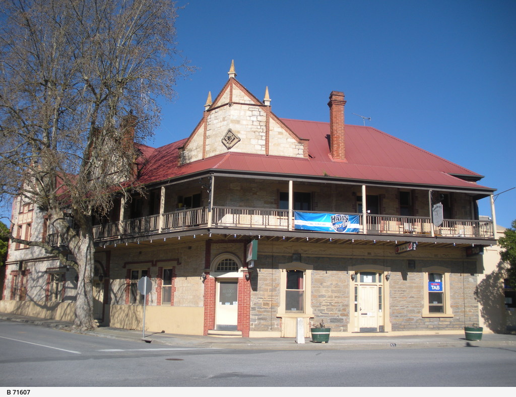 Angaston hotel • Photograph • State Library of South Australia