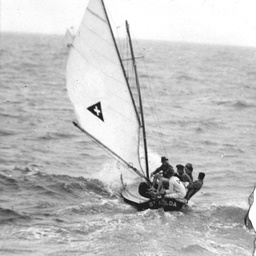 The yacht 'St. Kilda' at sea off Henley Beach