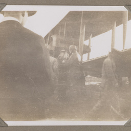 Vickers Vimy arrival at Darwin.