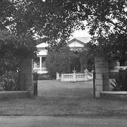 Gateway leading to 'Dover House' a residence at Kensington Gardens
