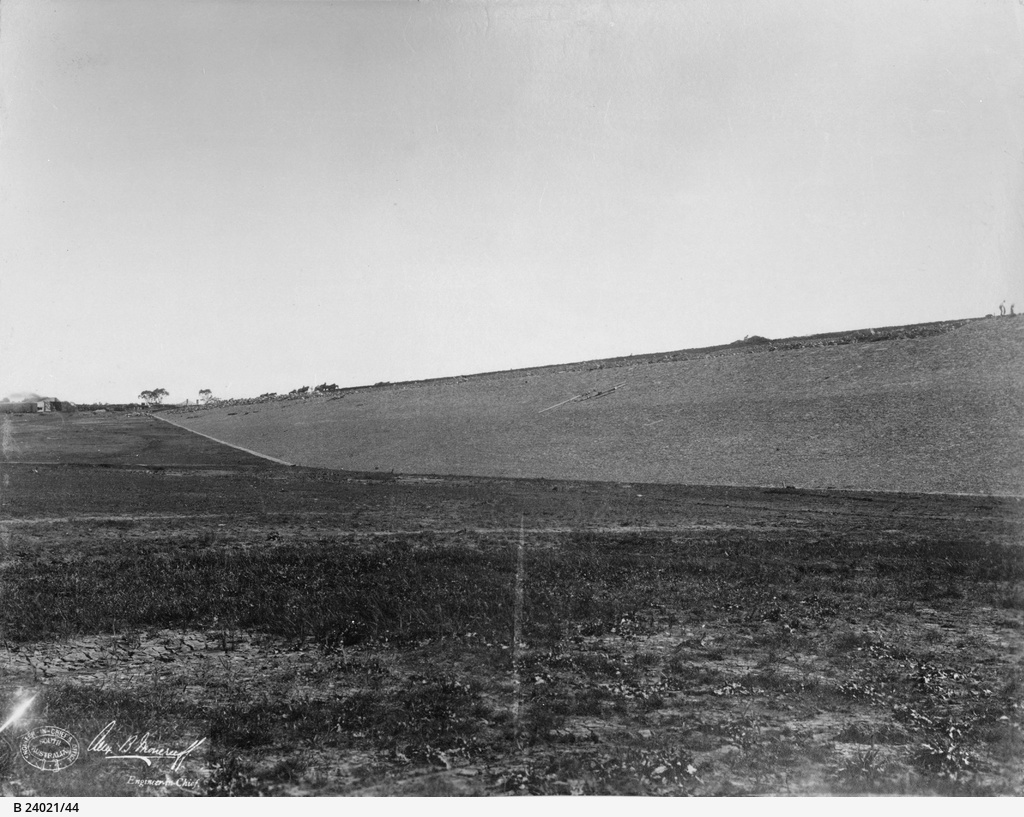 Happy Valley Reservoir Main embankment • Photograph • State Library