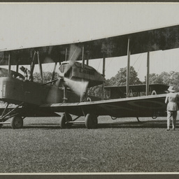Vickers Vimy at Calcutta.