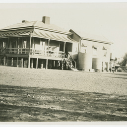 'Government House', Erudina Station