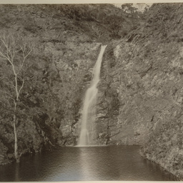 Adelaide and the Adelaide Hills: album of views