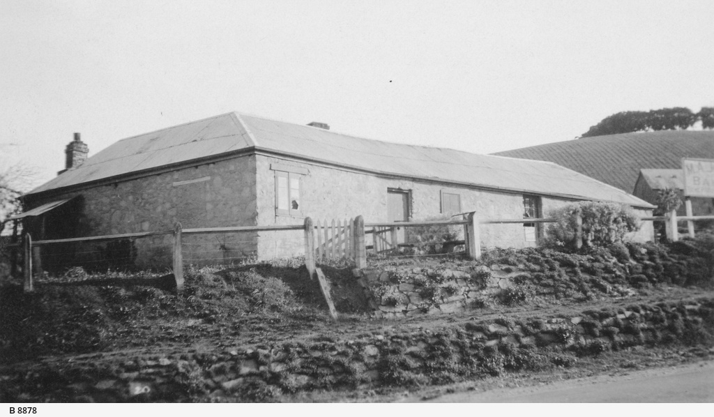 Tally Ho Hotel, Clarendon • Photograph • State Library of South Australia
