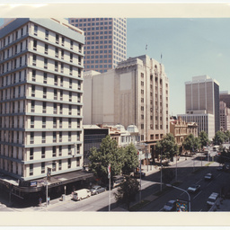 Messenger Press: Views of Adelaide, its commercial and public buildings 