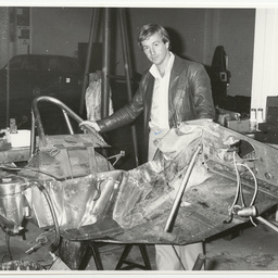 Photographs relating to Messenger Press : cars
