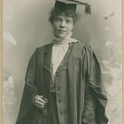 Nellie Walker