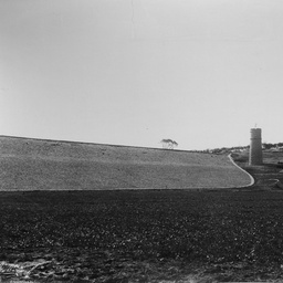Happy Valley Reservoir : Main embankment