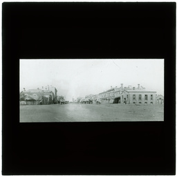 Development of Adelaide 1839-1914: series of lantern slides.